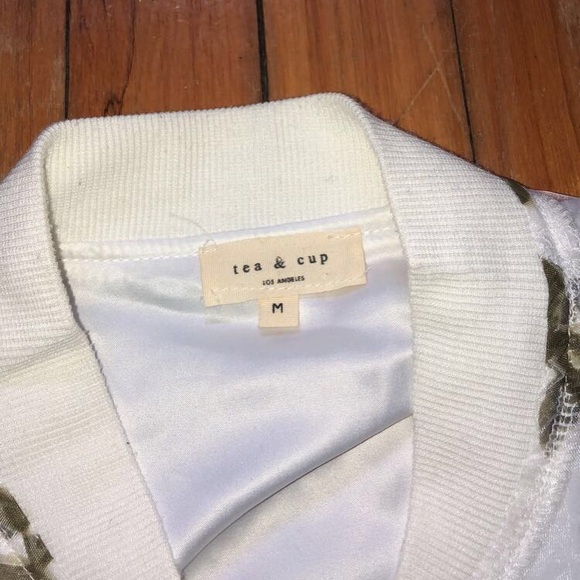 Blue floral light jacket - Picture 3 of 3